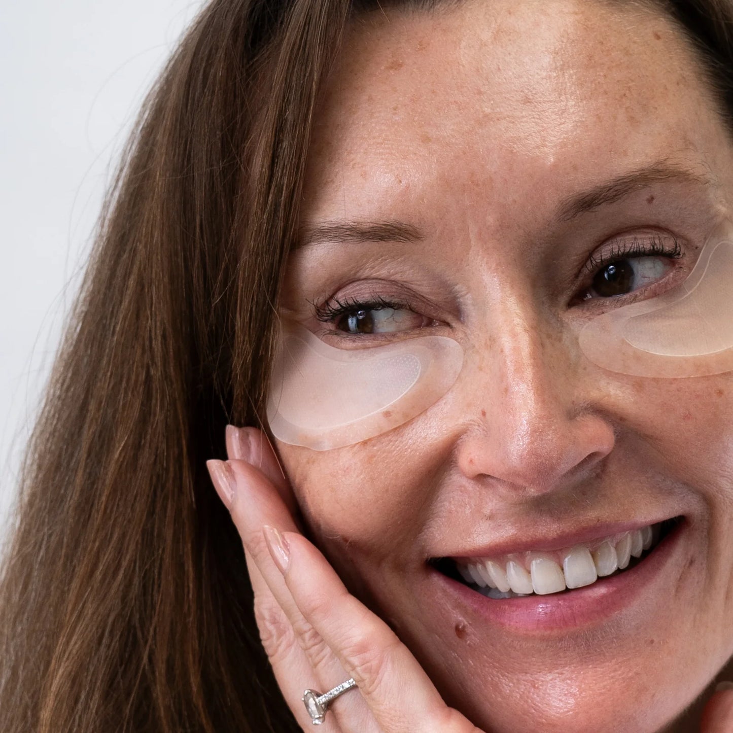 Zanari Microneedling-Augenpads